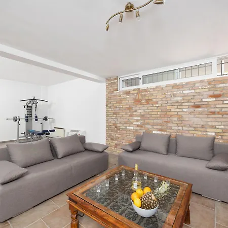 Noulia Villa Kynopiástai
